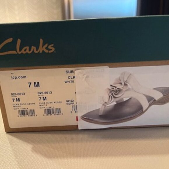 Clarks White Leather 'Dusk Azore' Slip Sandals-7M-NWT - Picture 4 of 7
